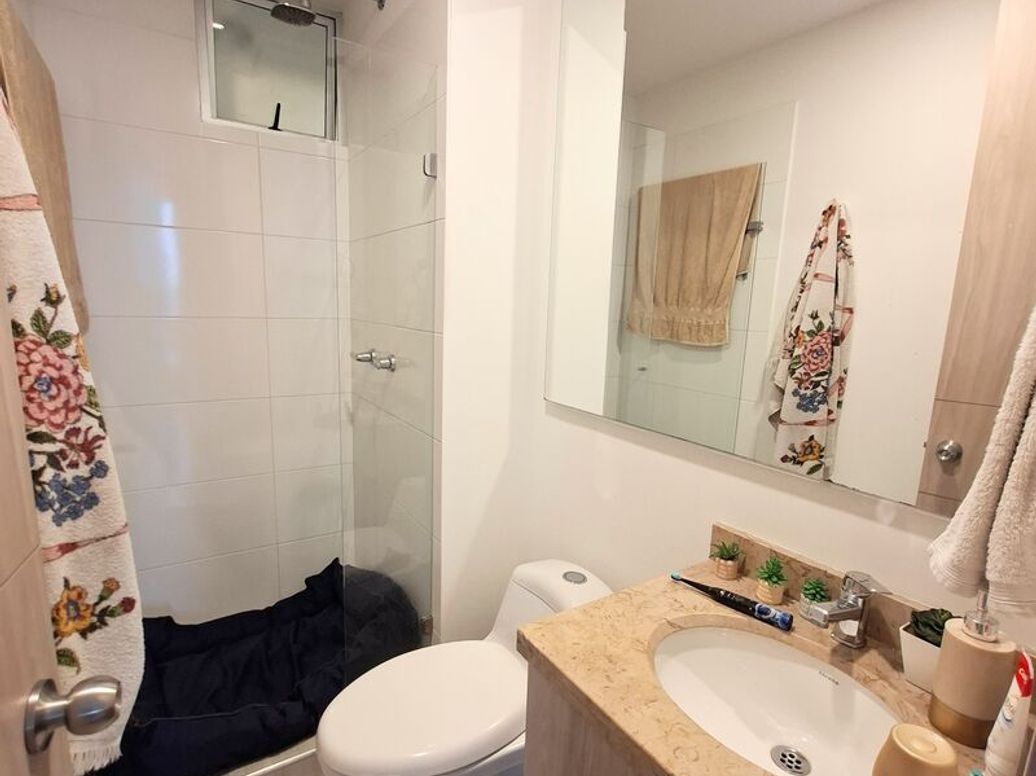 Apartamento de 3 alcobas en venta en Britalia, Bogotá, 59 m² · foto 15 de 20