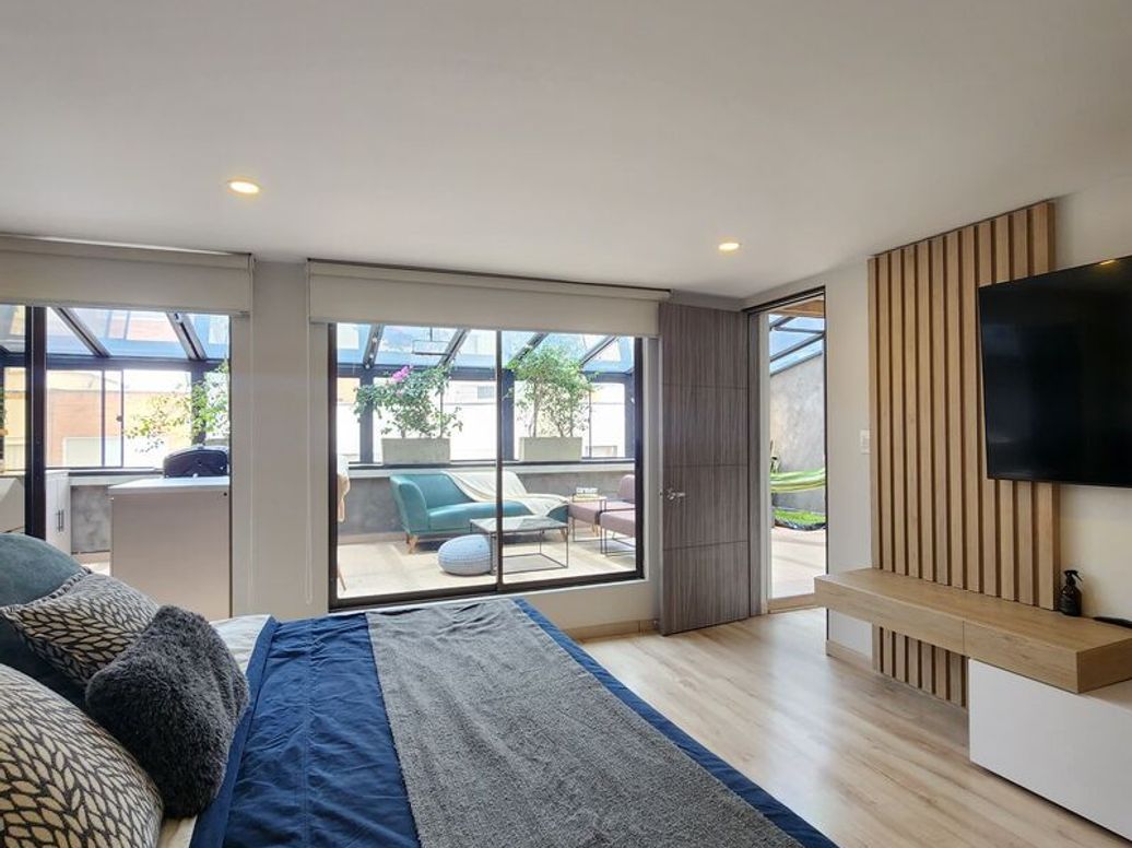 Apartamento de 3 alcobas en venta en Santa Barbara Central, Bogotá, 150 m² · foto 15 de 20