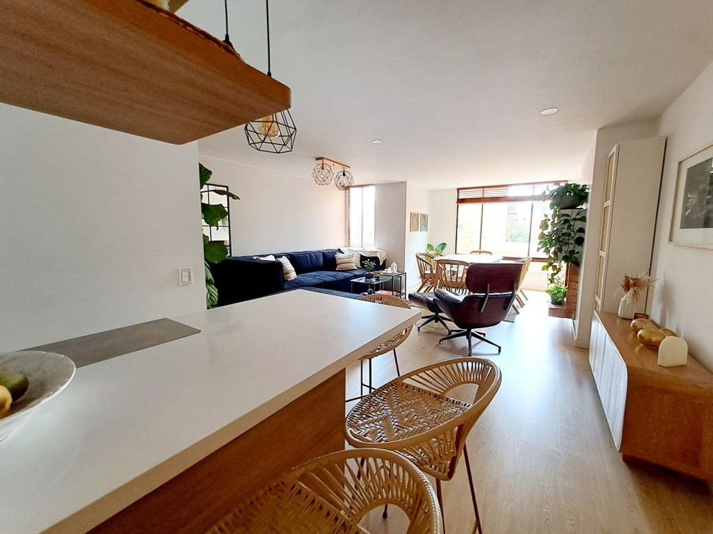 Apartamento de 3 alcobas en venta en Bella Suiza, Bogotá, 125 m² · foto 4 de 13