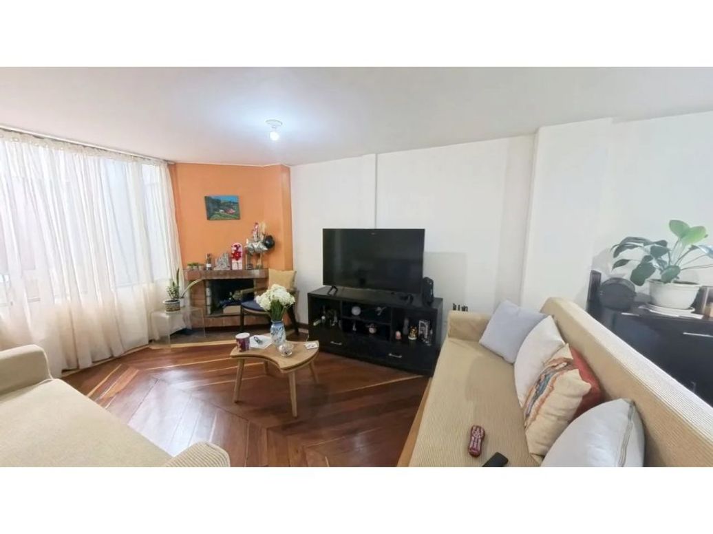 Apartamento de 2 alcobas en venta en Teusaquillo, Bogotá, 63 m² · foto 4 de 10