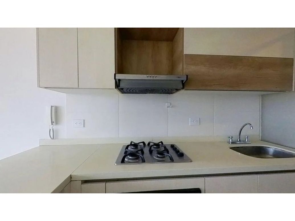 Apartamento de 3 alcobas en venta en Usaquén, Bogotá, 82 m² · foto 5 de 10