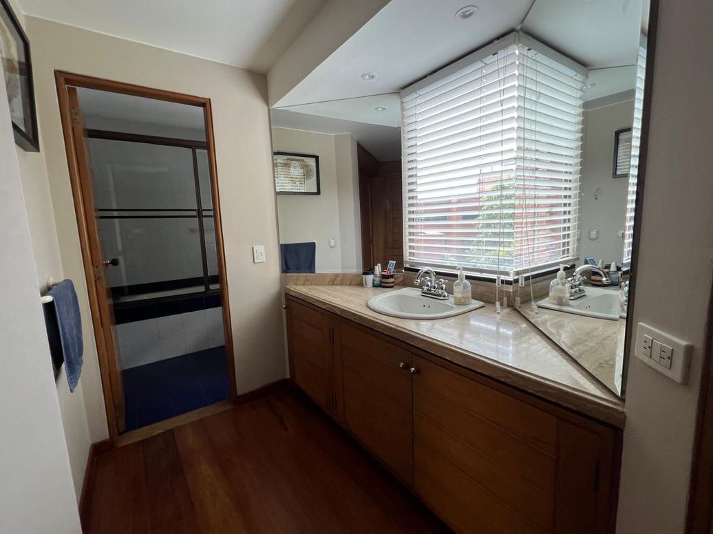 Apartamento de 4 alcobas en venta en Las Acacias, Bogotá, 493 m² · foto 12 de 20