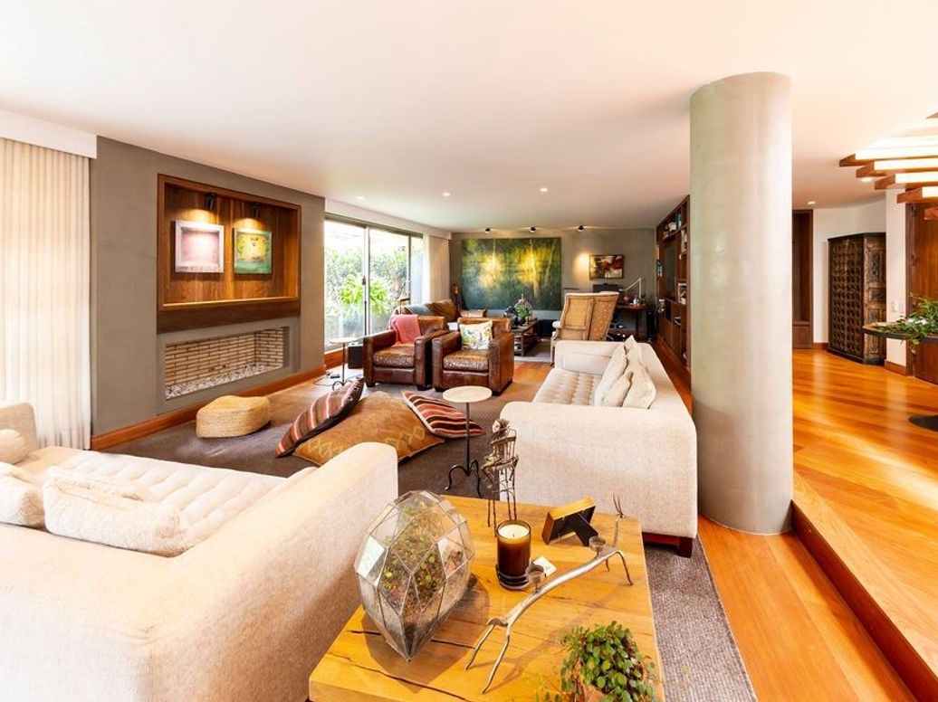 Apartamento de 2 alcobas en venta en Chico Norte Et. Ii, Bogotá, 285 m² · foto 2 de 20