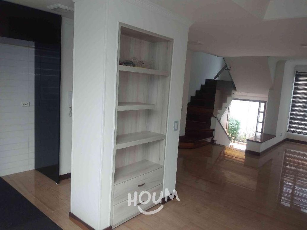 Casa de 5 alcobas en venta en Modelia, Bogotá, 162 m² · foto 13 de 20
