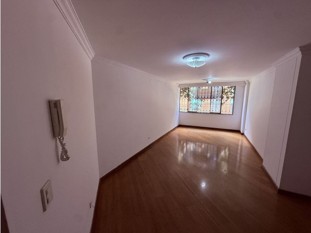 Apartamento de 3 alcobas en venta en Modelia, Bogotá, 70 m² · foto 5 de 20