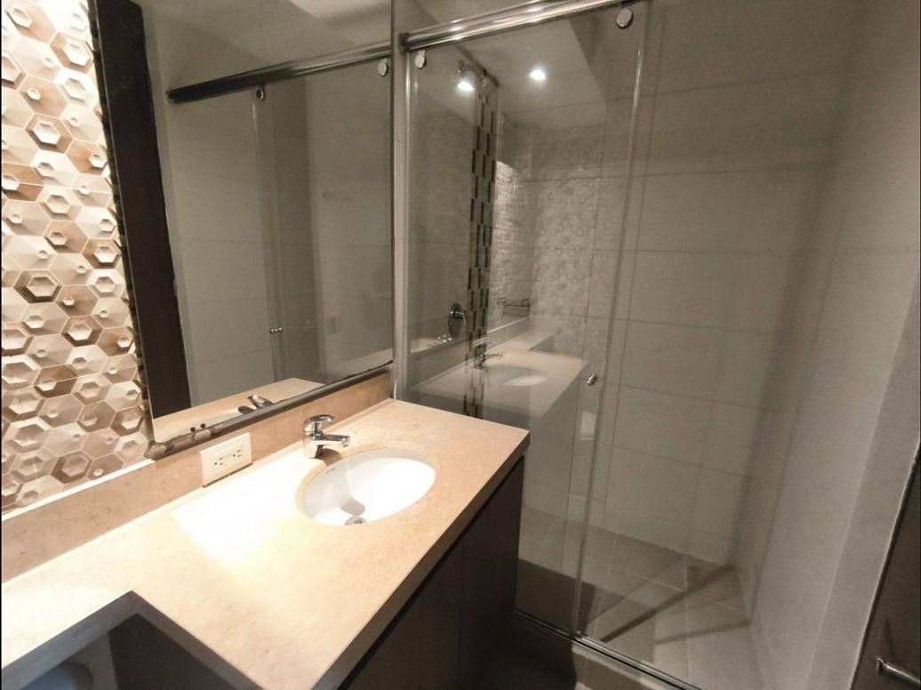 Apartamento de 3 alcobas en venta en Hayuelos, Bogotá, 69 m² · foto 7 de 9