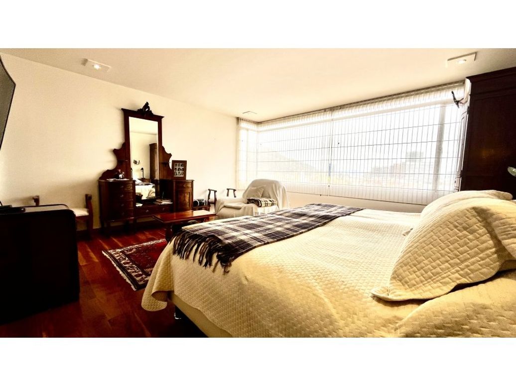 Apartamento de 3 alcobas en venta en Usaquén, Bogotá, 253 m² · foto 20 de 20
