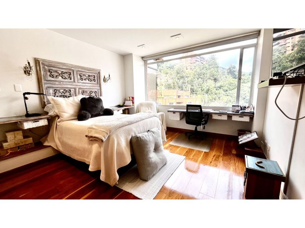 Apartamento de 3 alcobas en venta en Usaquén, Bogotá, 253 m² · foto 10 de 20
