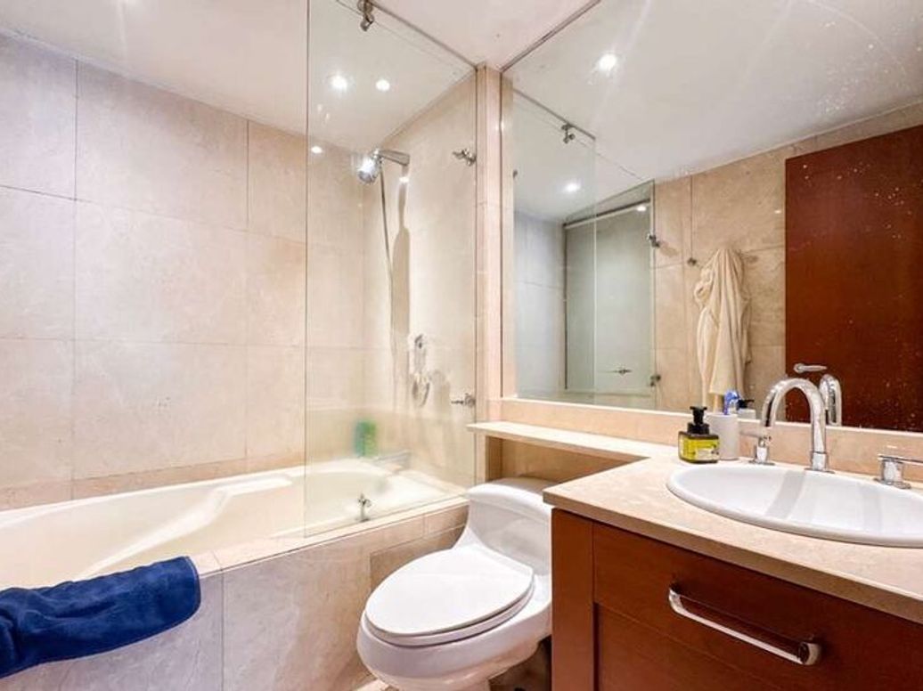 Apartamento de 4 alcobas en venta en La Cabrera, Bogotá, 330 m² · foto 12 de 16