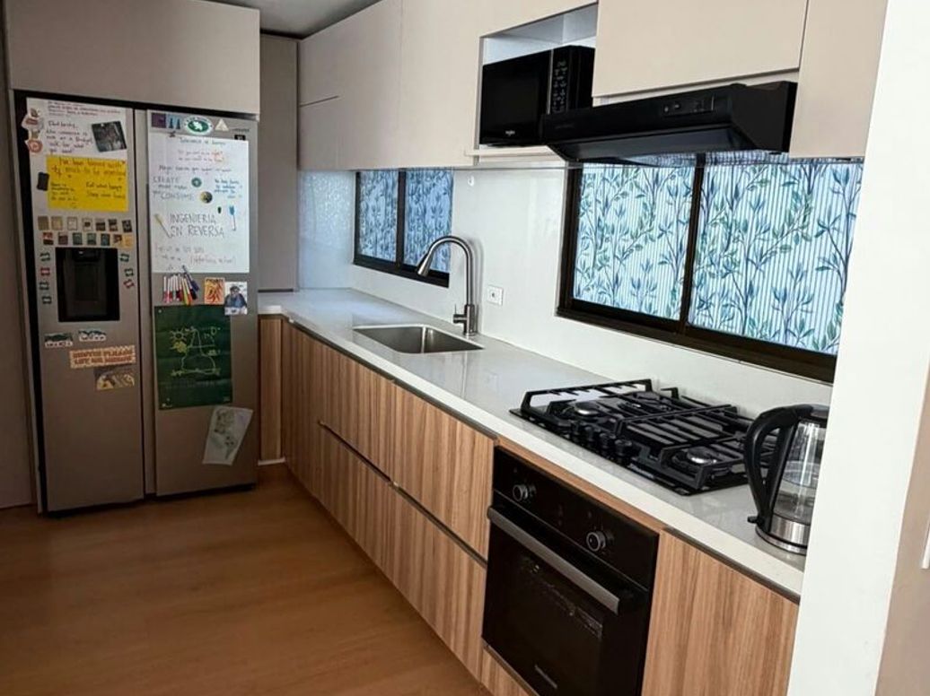 Apartamento de 3 alcobas en venta en Santa Barbara Oriental, Bogotá, 115 m² · foto 9 de 11