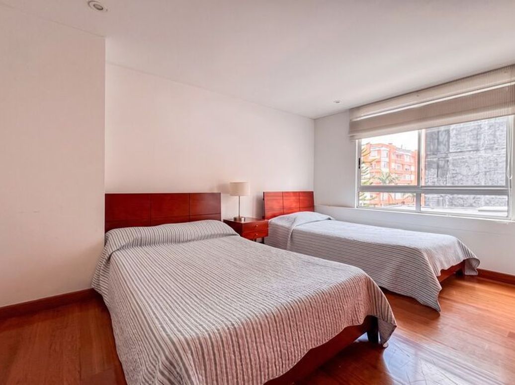 Apartamento de 3 alcobas en venta en San Patricio, Bogotá, 160 m² · foto 11 de 12