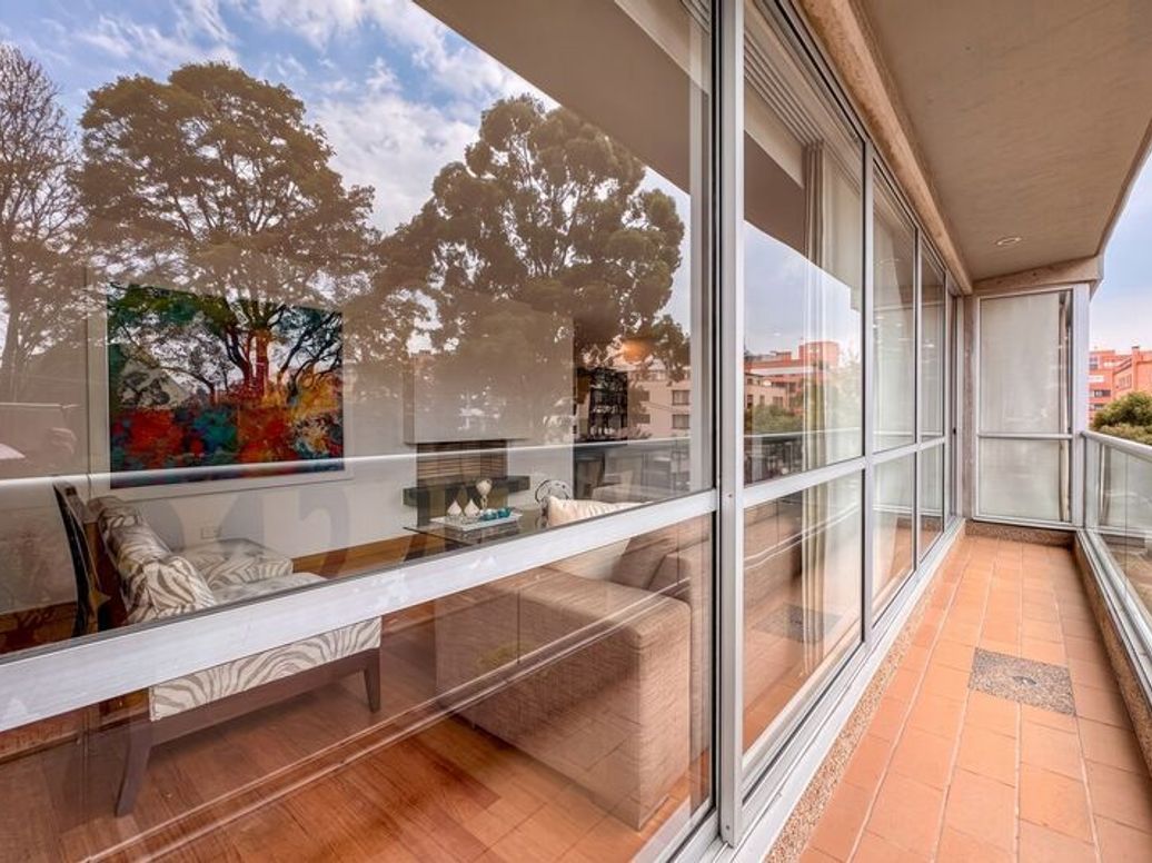 Apartamento de 3 alcobas en venta en San Patricio, Bogotá, 160 m² · foto 6 de 12