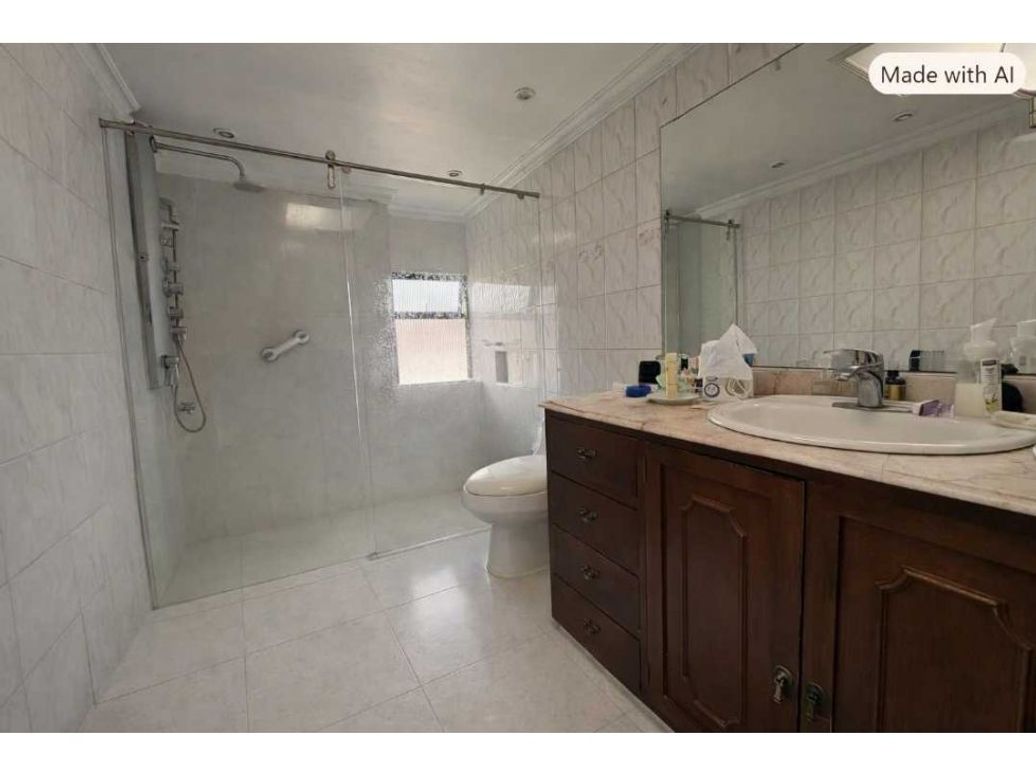 Casa de 3 alcobas en venta en Colina Campestre, Bogotá, 244 m² · foto 19 de 19