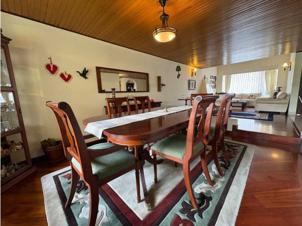 Casa de 3 alcobas en venta en Colina Campestre, Bogotá, 244 m² · foto 4 de 19