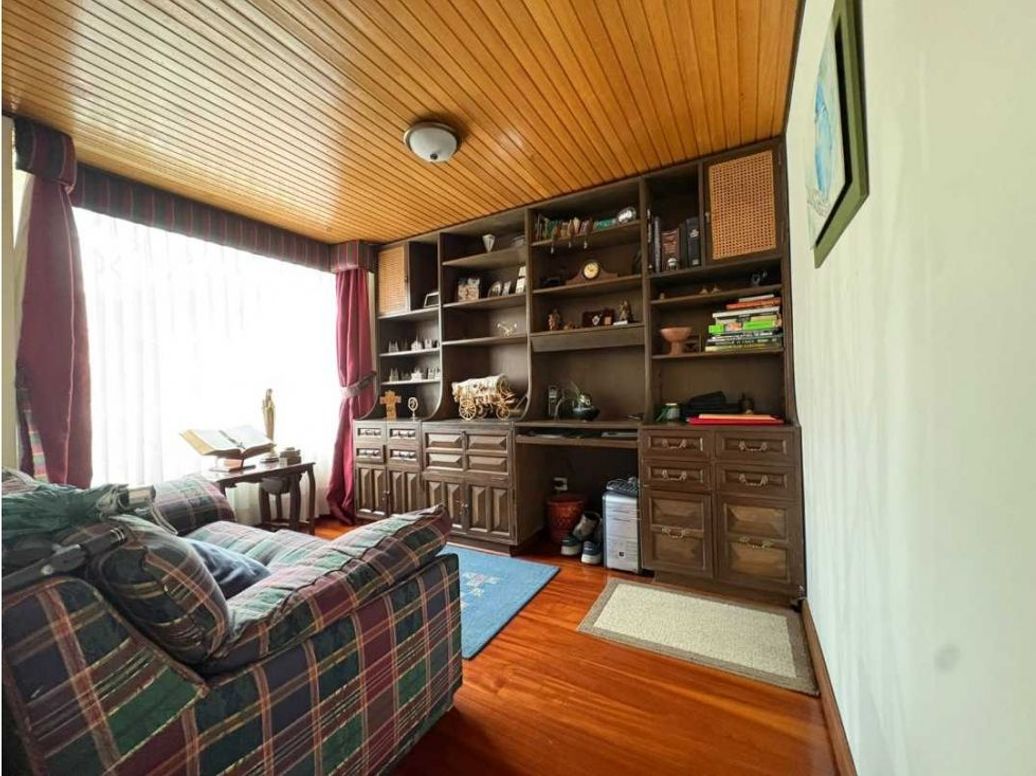 Casa de 3 alcobas en venta en Colina Campestre, Bogotá, 244 m² · foto 5 de 19