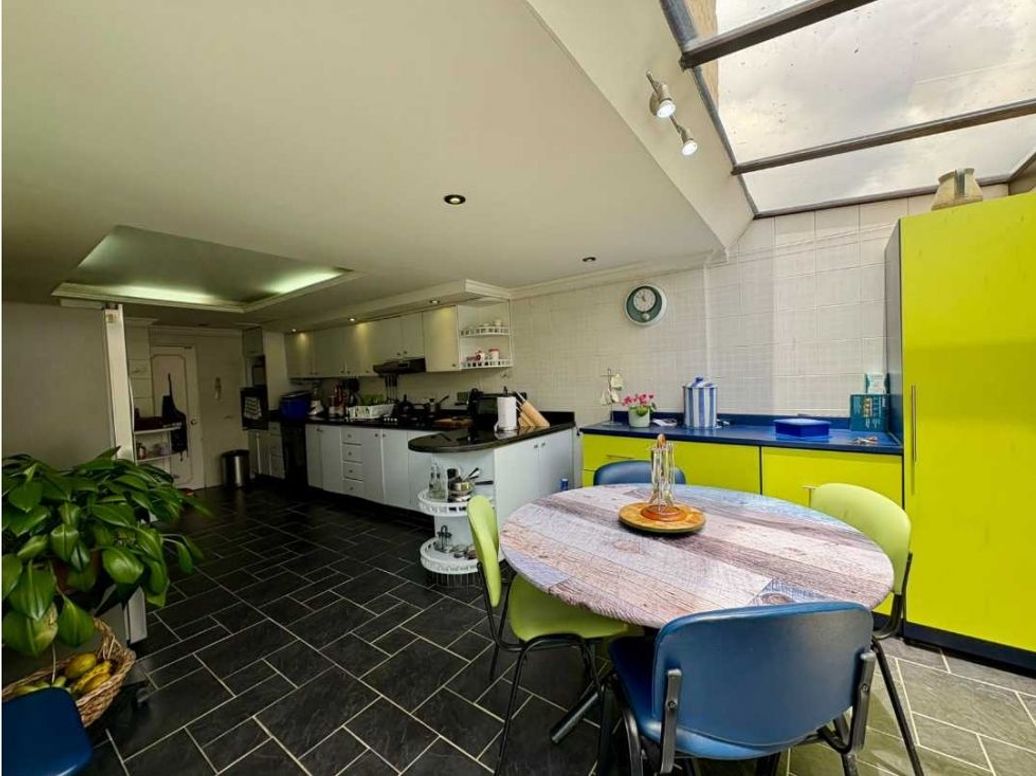 Casa de 3 alcobas en venta en Colina Campestre, Bogotá, 244 m² · foto 6 de 19