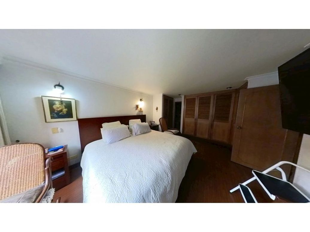 Apartamento de 3 alcobas en venta en Usaquén, Bogotá, 148 m² · foto 7 de 10