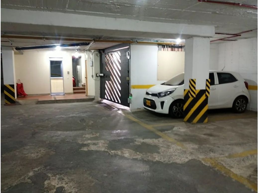 Apartamento de 3 alcobas en venta en Suba, Bogotá, 88 m² · foto 8 de 10