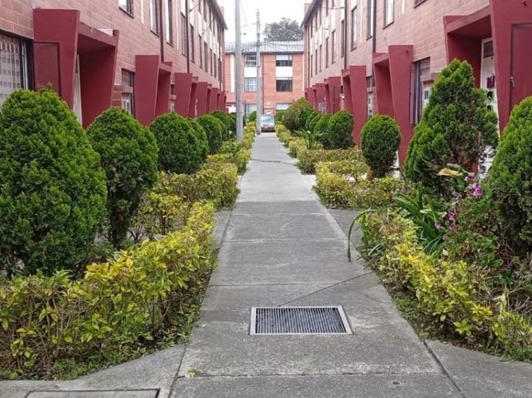 Casa de 4 alcobas en venta en La Fontana, Bogotá, 76 m² · foto 11 de 13