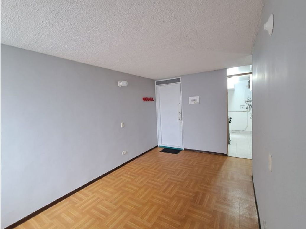 Apartamento de 3 alcobas en venta en Madelena, Bogotá, 48 m² · foto 6 de 13