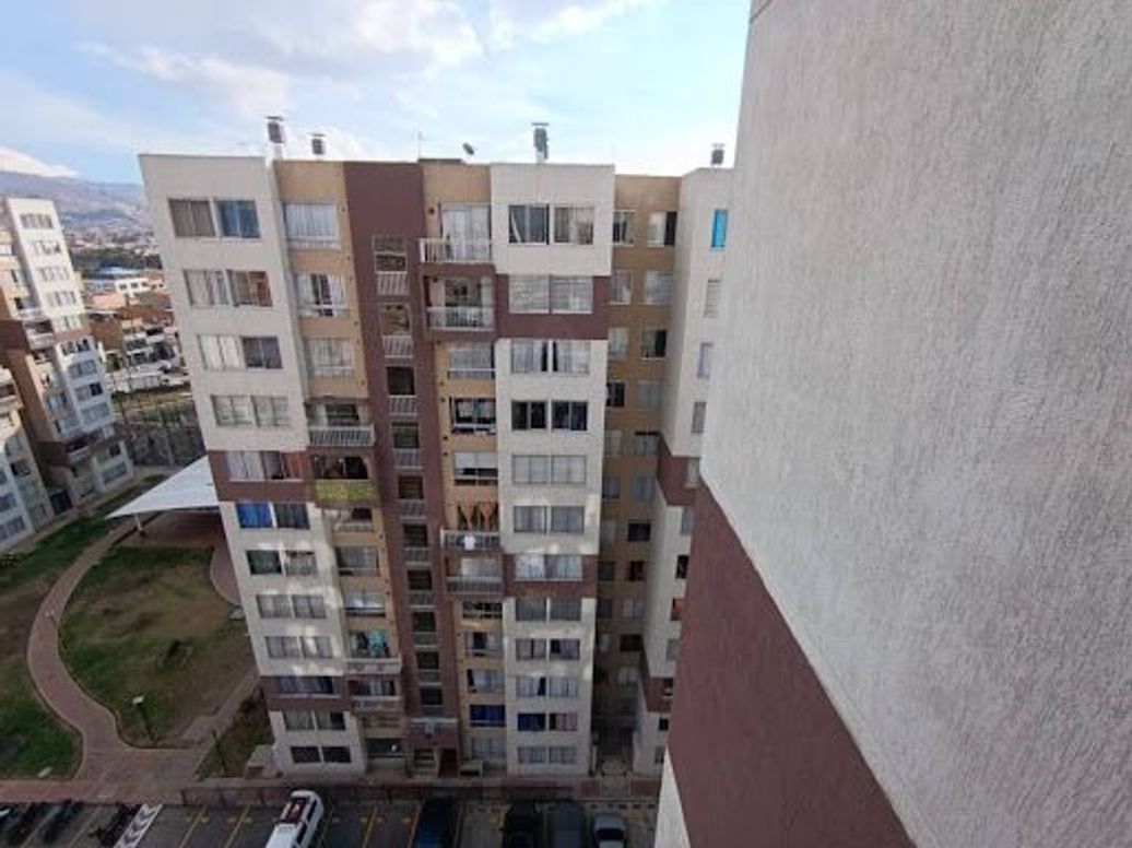 Apartamento de 2 alcobas en venta en Roma, Bogotá, 45 m² · foto 2 de 20