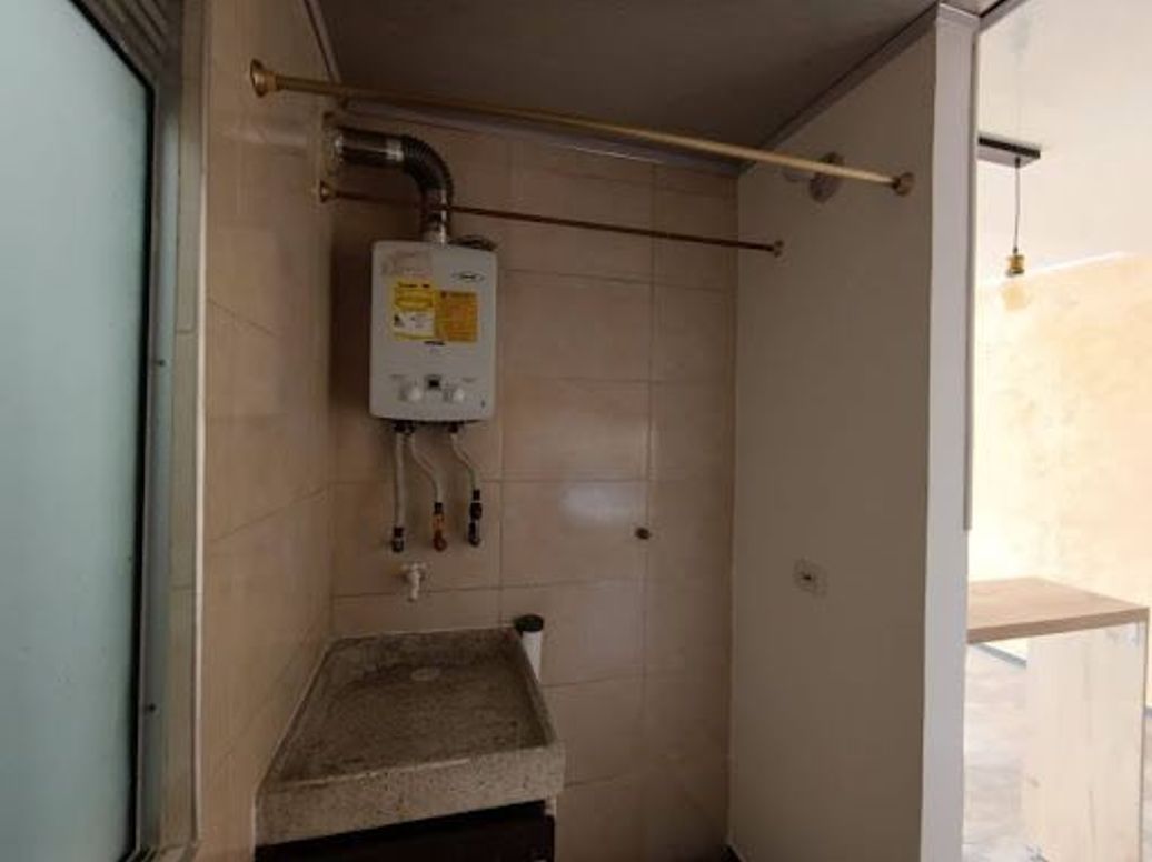 Apartamento de 2 alcobas en venta en Roma, Bogotá, 45 m² · foto 12 de 20