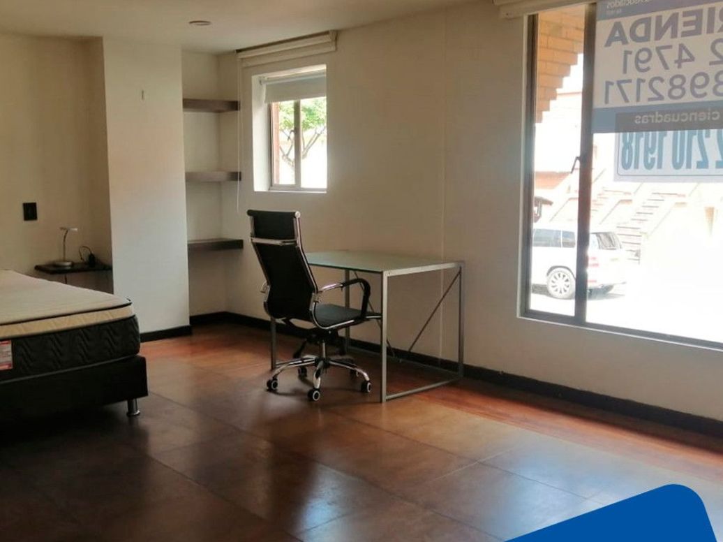 Apartamento de 3 alcobas en venta en Santa Barbara Central, Bogotá, 225 m² · foto 7 de 20