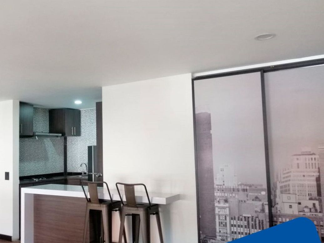 Apartamento de 3 alcobas en venta en Santa Barbara Central, Bogotá, 225 m² · foto 4 de 20