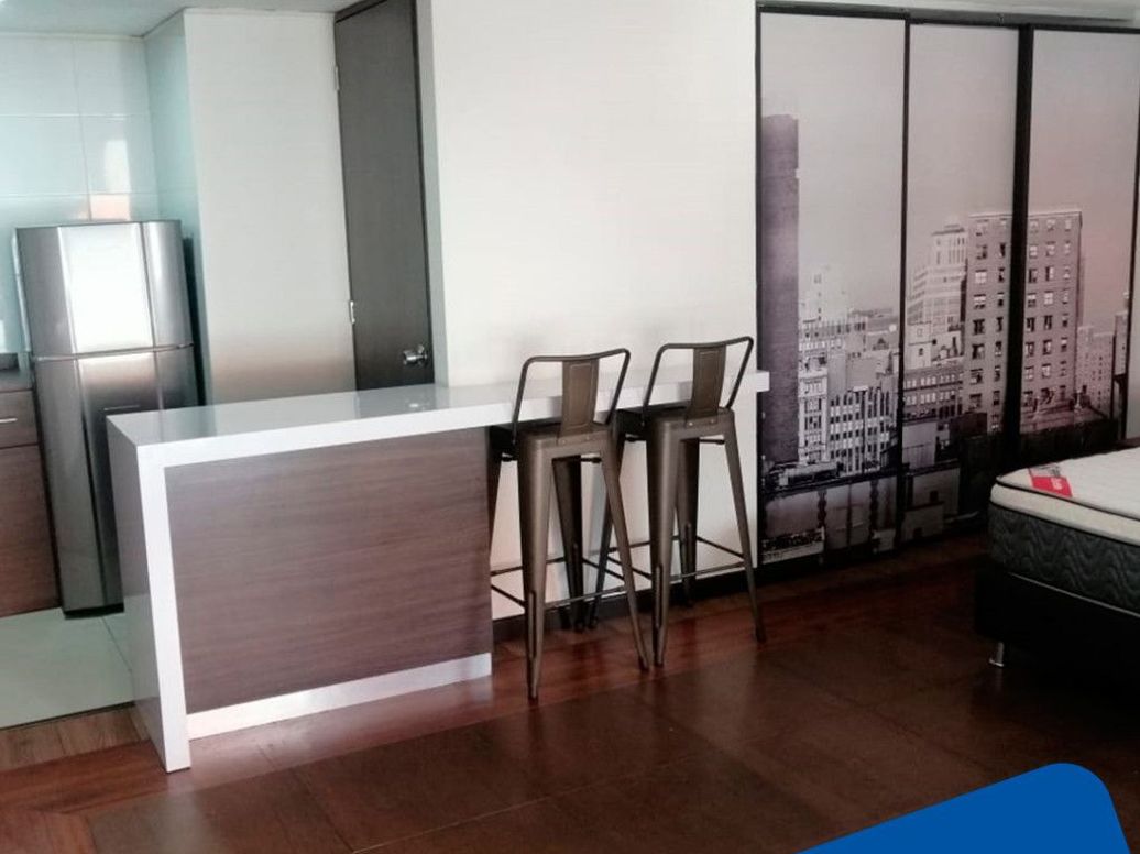 Apartamento de 3 alcobas en venta en Santa Barbara Central, Bogotá, 225 m² · foto 3 de 20