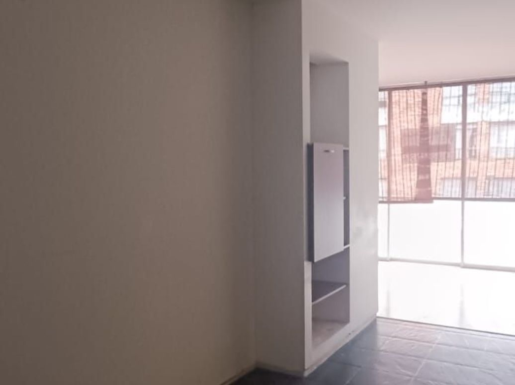 Apartaestudio en arriendo en Chapinero Central, Bogotá, 30 m² · foto 12 de 18
