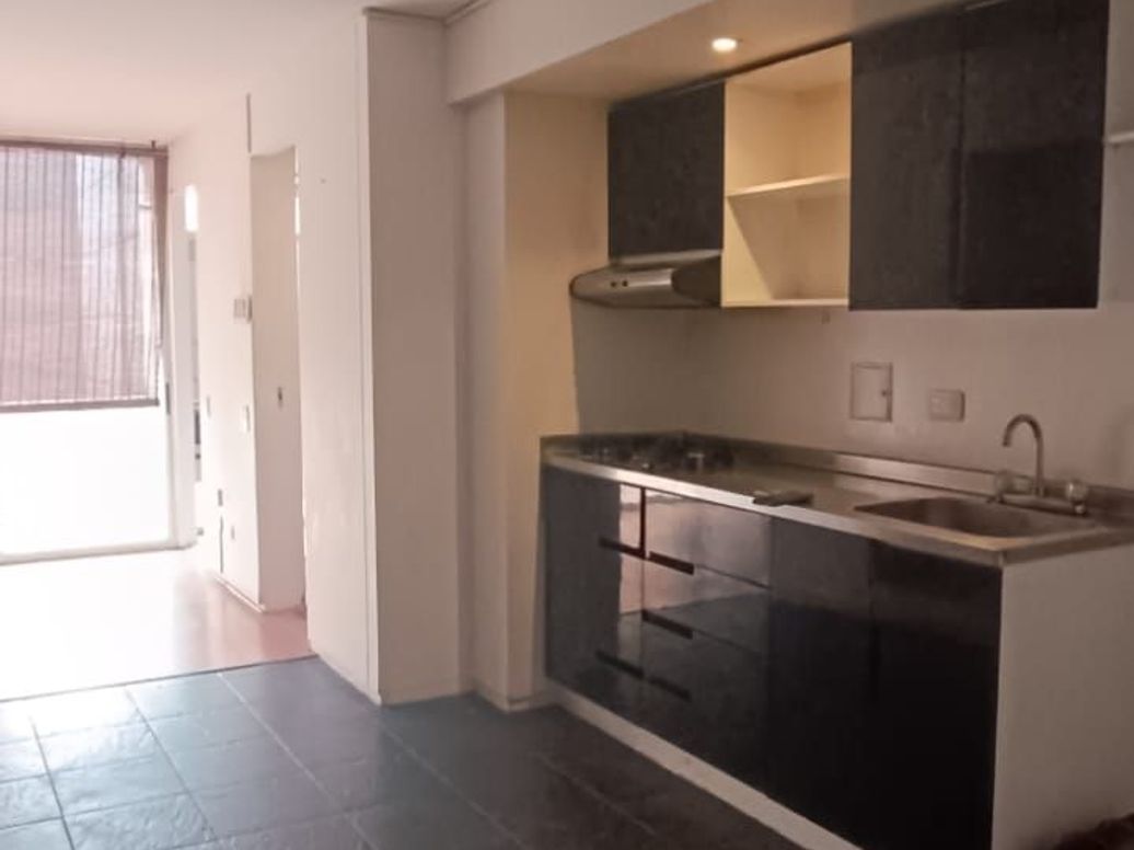 Apartaestudio en arriendo en Chapinero Central, Bogotá, 30 m² · foto 11 de 18