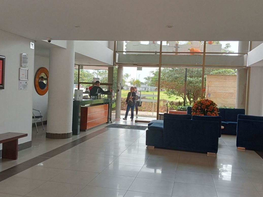 Apartamento de 3 alcobas en venta en Ub. Cordoba Niza, Bogotá, 103 m² · foto 4 de 20