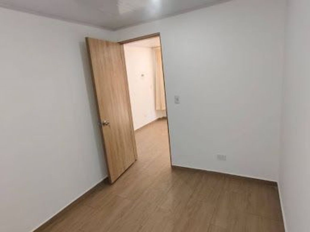 Apartamento de 3 alcobas en arriendo en Garces Navas, Bogotá, 54 m² · foto 8 de 20