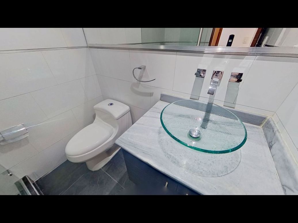 Apartamento de 2 alcobas en venta en Santa Barbara Central, Bogotá, 83 m² · foto 11 de 20