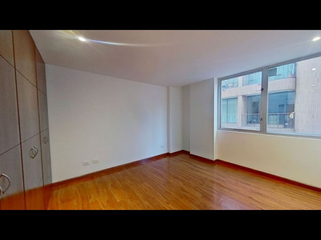 Apartamento de 2 alcobas en venta en Santa Barbara Central, Bogotá, 83 m² · foto 14 de 20