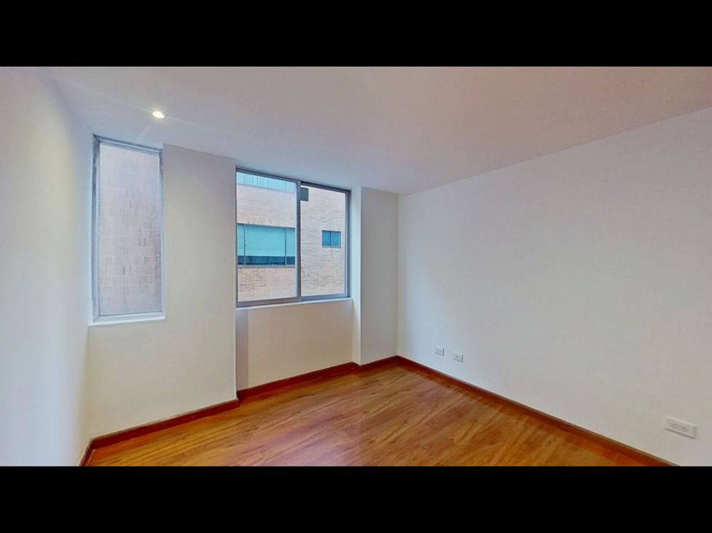 Apartamento de 2 alcobas en venta en Santa Barbara Central, Bogotá, 83 m² · foto 18 de 20