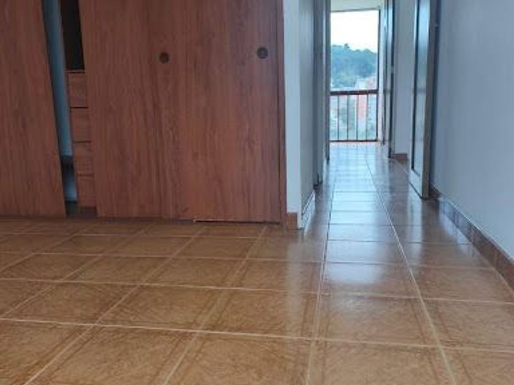 Apartamento de 3 alcobas en venta en Turingia, Bogotá, 61 m² · foto 10 de 20