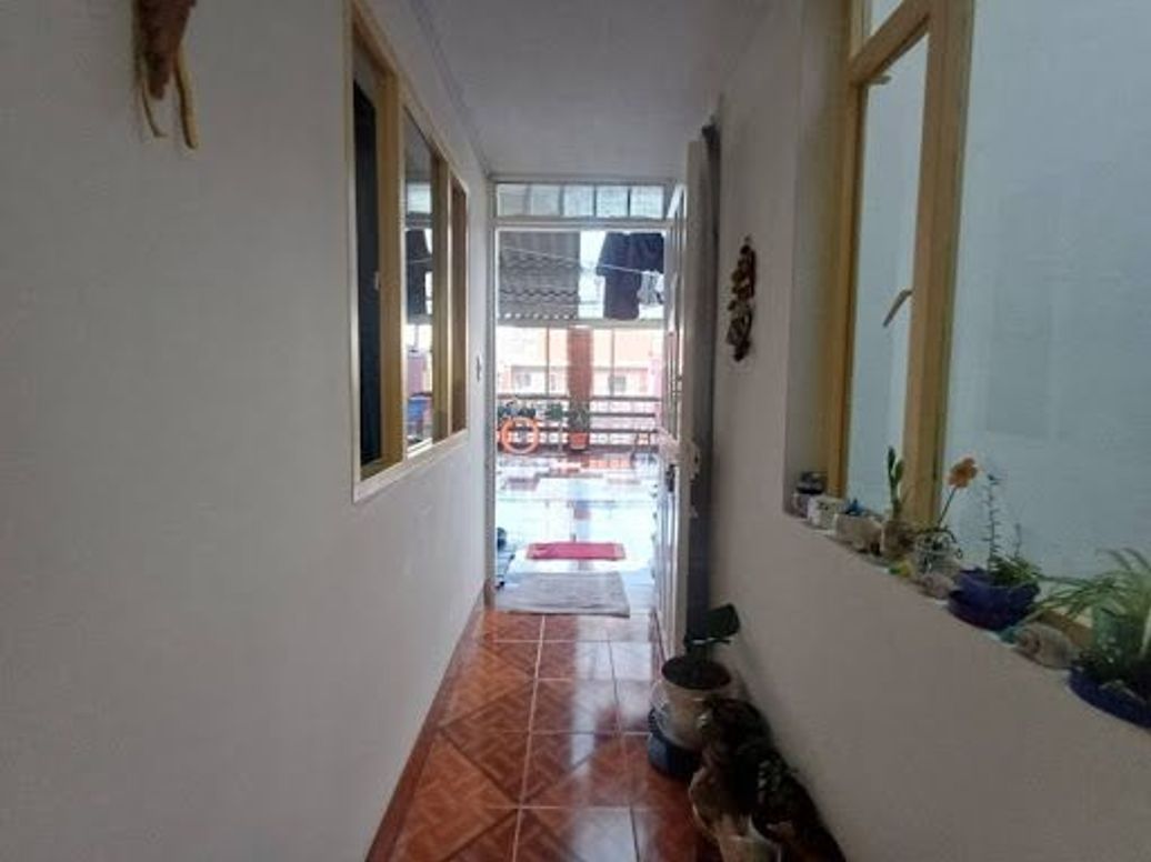 Casa de 10 alcobas en venta en Alquería, Bogotá, 565 m² · foto 5 de 7