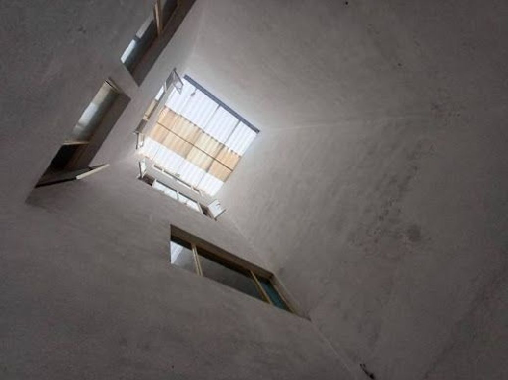 Casa de 10 alcobas en venta en Alquería, Bogotá, 565 m² · foto 6 de 7