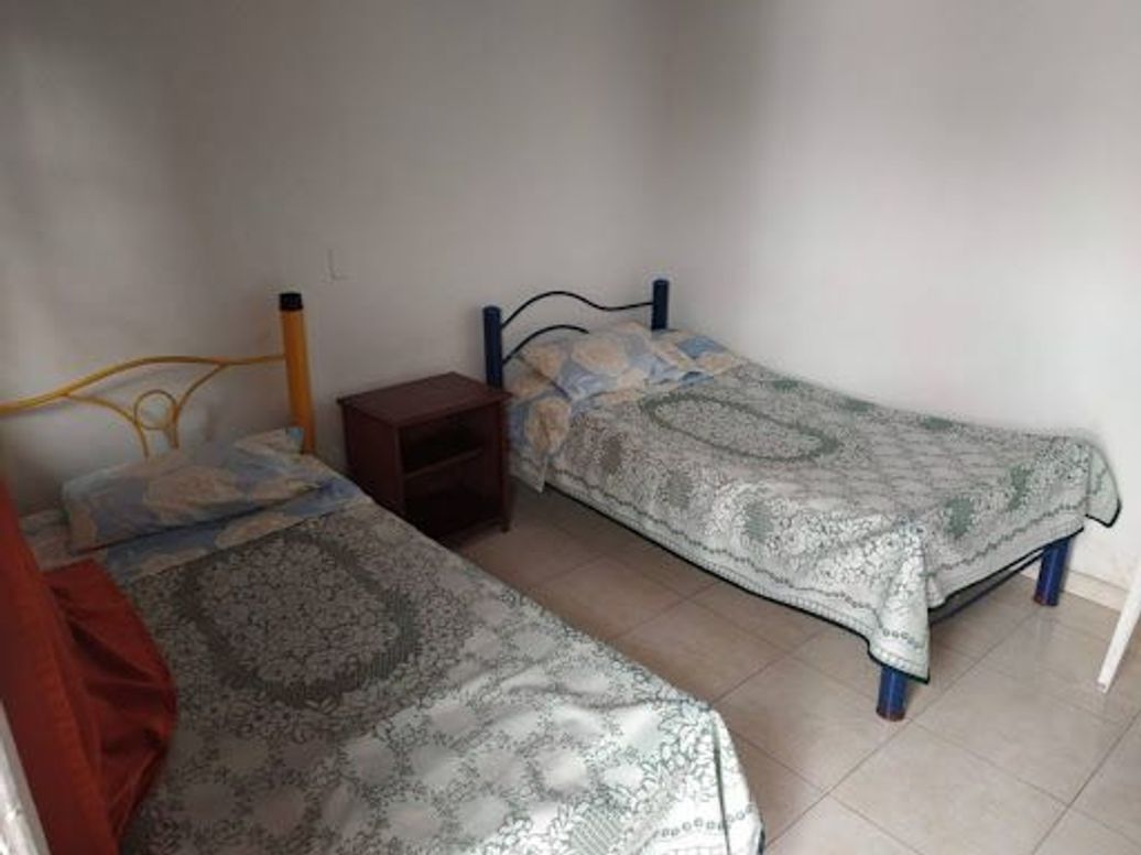 Casa de 15 alcobas en venta en Calvo Sur, Bogotá, 304 m² · foto 17 de 20