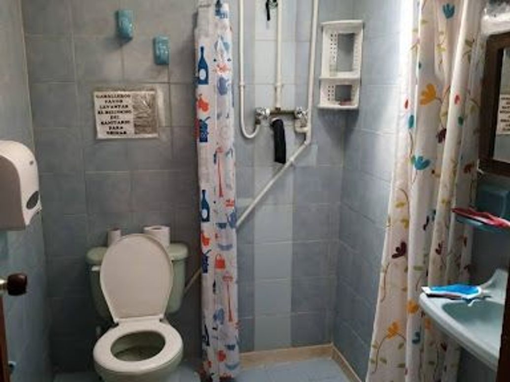 Casa de 15 alcobas en venta en Calvo Sur, Bogotá, 304 m² · foto 5 de 20