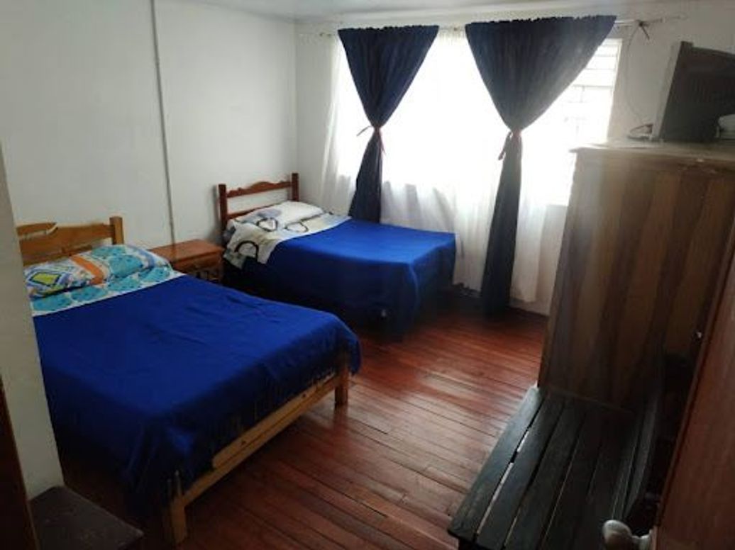 Casa de 15 alcobas en venta en Calvo Sur, Bogotá, 304 m² · foto 6 de 20