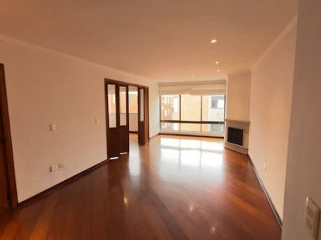 Apartamento de 1 alcoba en venta en San Patricio, Bogotá, 89 m² · foto 2 de 14