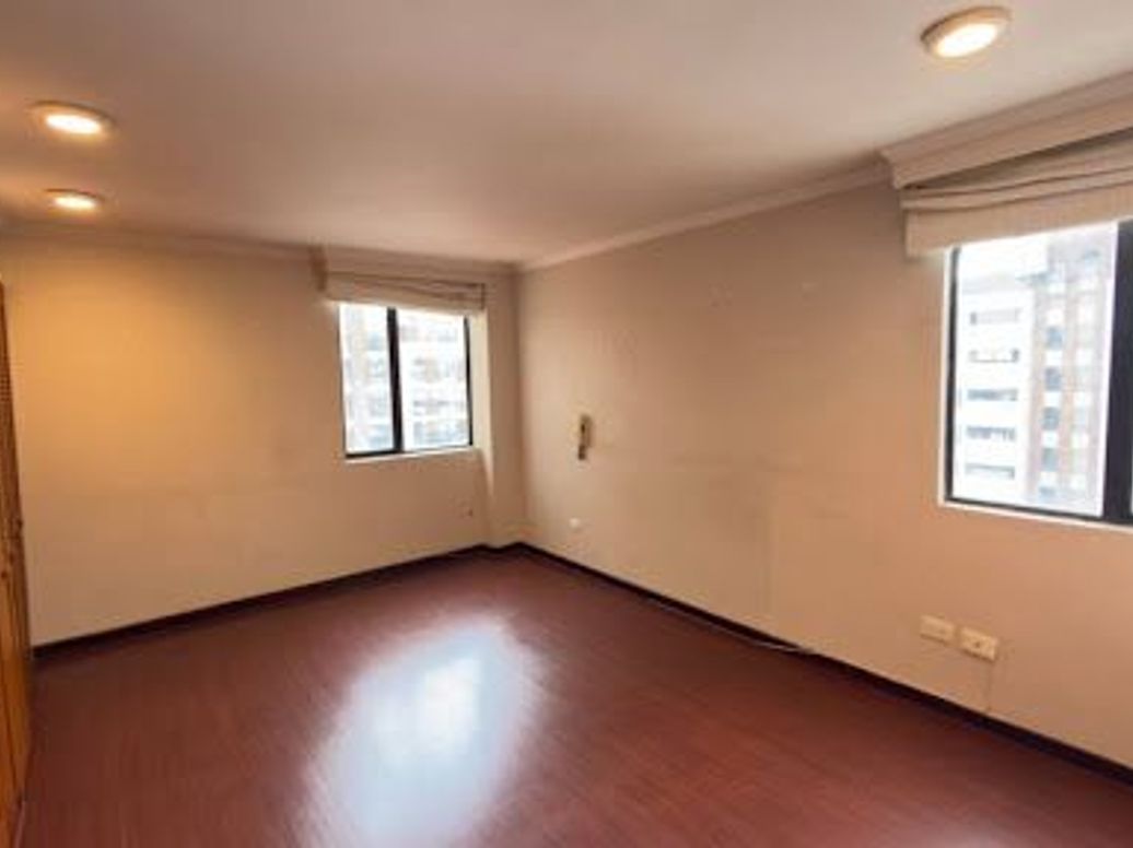 Apartamento de 1 alcoba en venta en San Patricio, Bogotá, 89 m² · foto 6 de 14