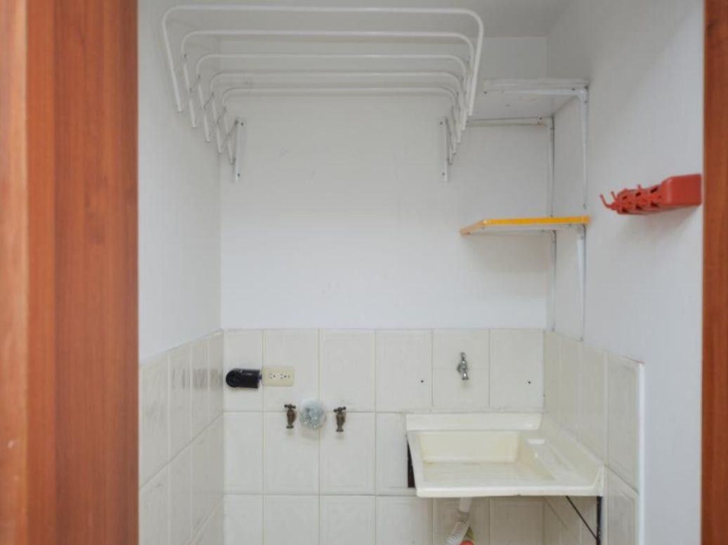 Apartamento de 2 alcobas en venta en Armenia, Bogotá, 65 m² · foto 5 de 19