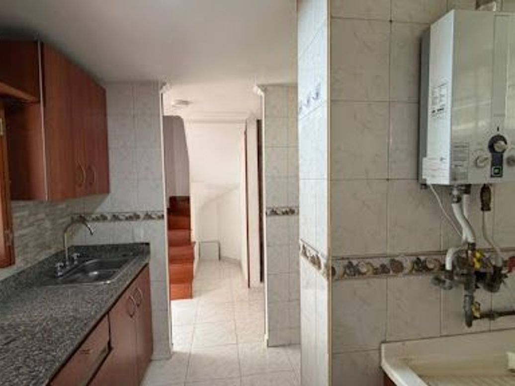 Apartamento de 2 alcobas en venta en San Antonio Noroccidental, Bogotá, 66 m² · foto 14 de 20