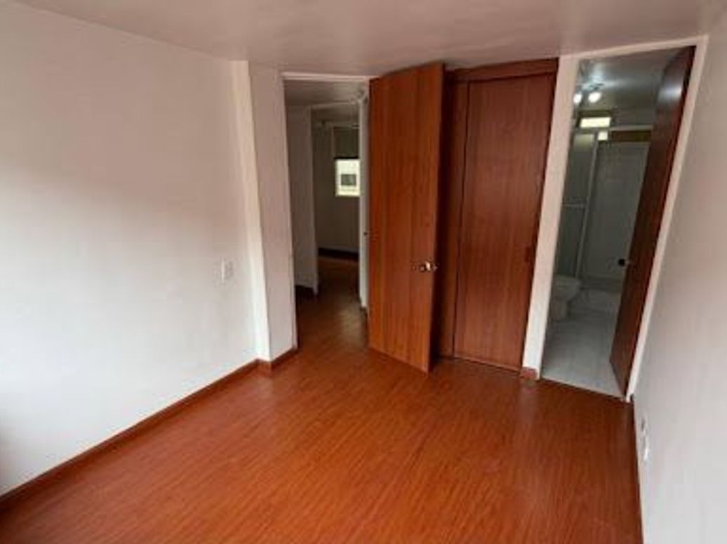 Apartamento de 2 alcobas en venta en San Antonio Noroccidental, Bogotá, 66 m² · foto 5 de 20