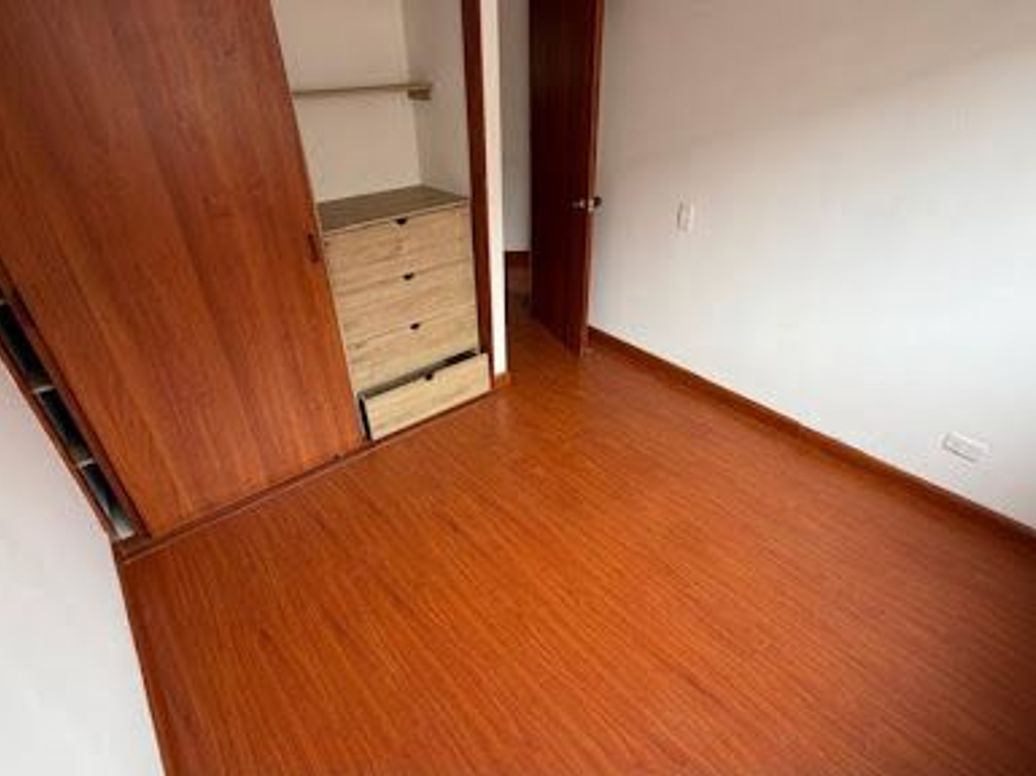 Apartamento de 2 alcobas en venta en San Antonio Noroccidental, Bogotá, 66 m² · foto 7 de 20