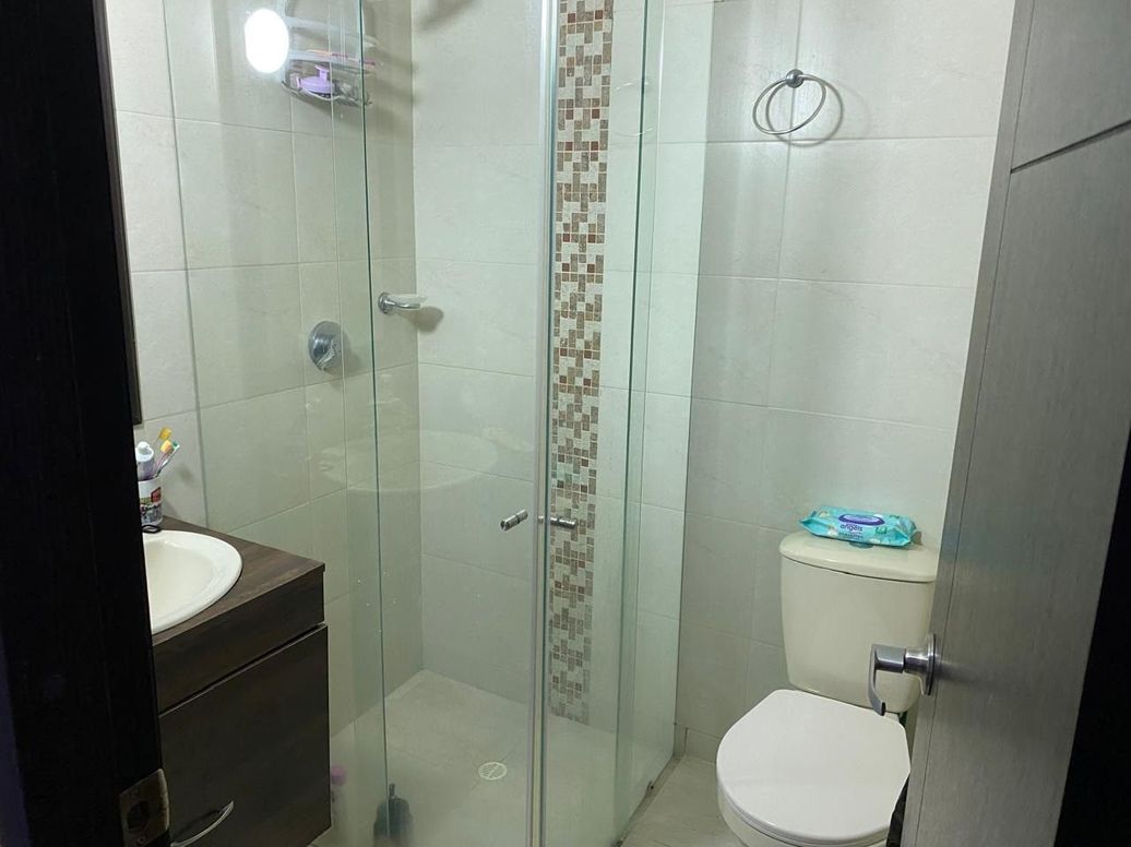 Casa de 4 alcobas en venta en Cedro Salazar, Bogotá, 151 m² · foto 12 de 16
