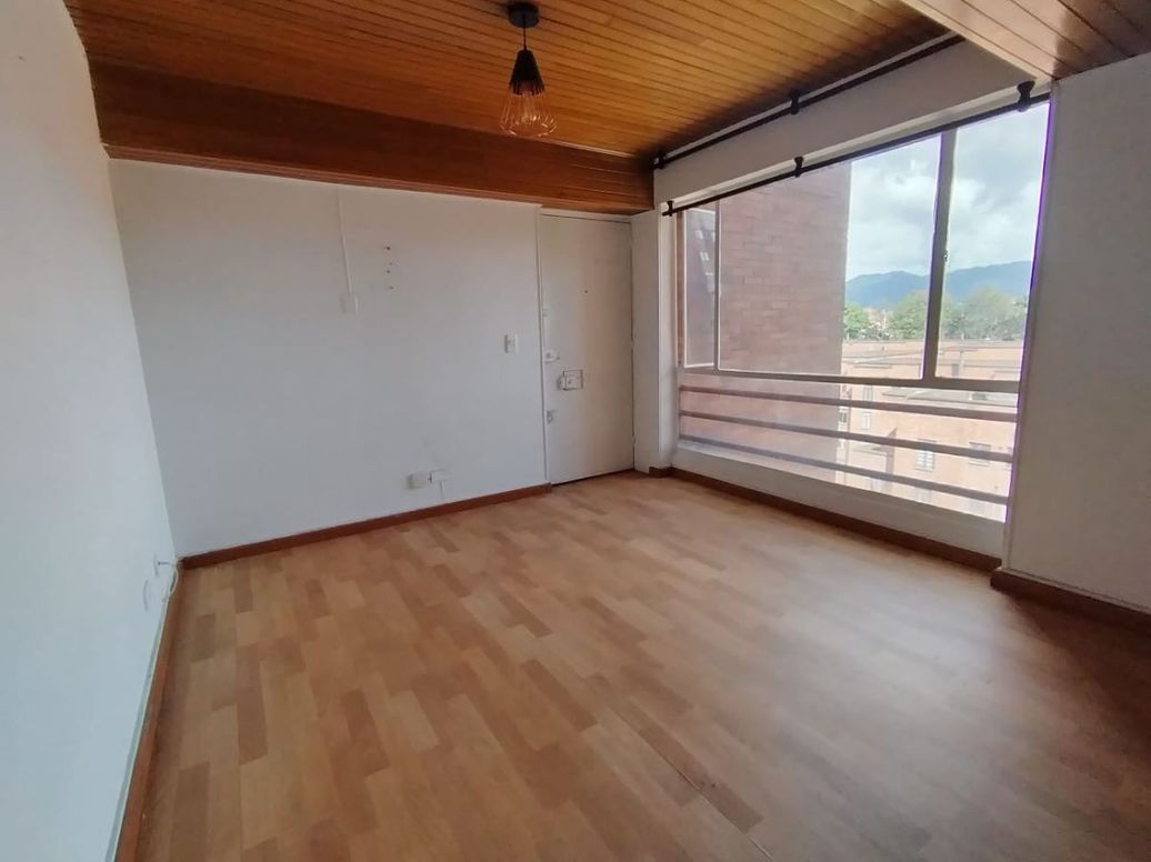 Apartamento de 3 alcobas en venta en Carlos Lleras, Bogotá, 68 m² · foto 4 de 19